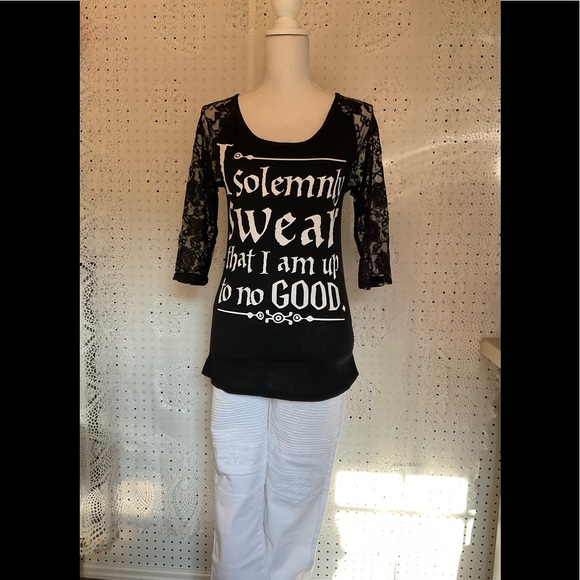 Harry Potter sz15 Juniors (7/9) M Top with Lace Sleeves EUC Warner Bros.SALES ❗️ - Picture 10 of 10